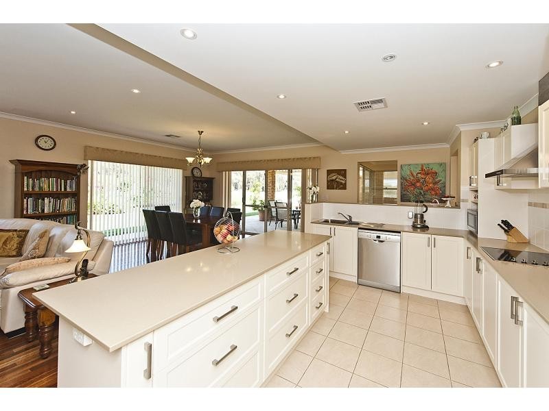 345 Peartree Lane, Parkerville WA 6081