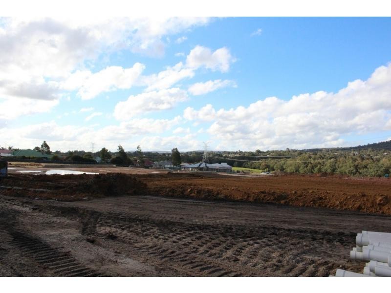 L92 Lomandra Road, Helena Valley WA 6056