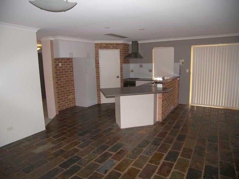 19 Golden Ash Gardens, Helena Valley WA 6056
