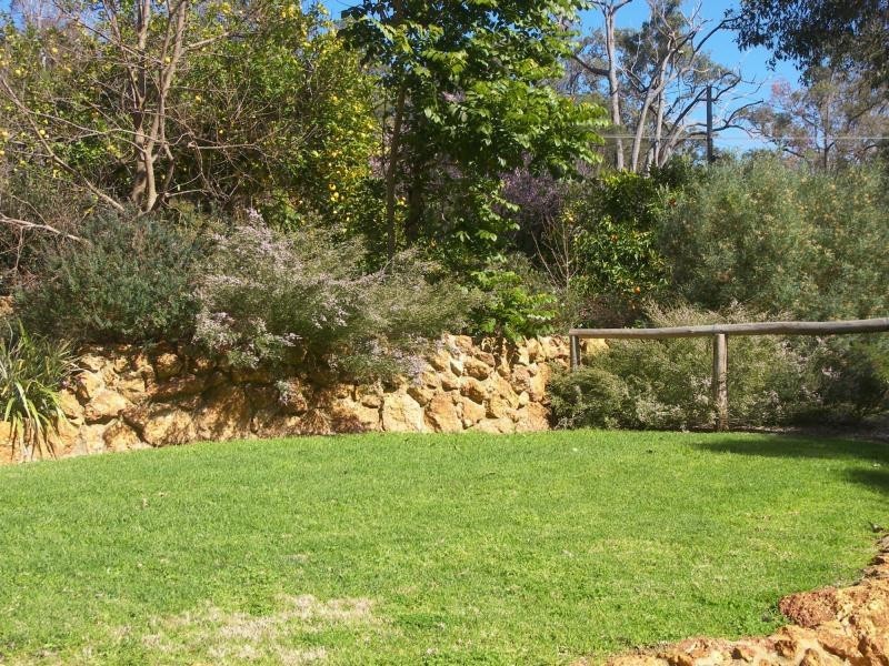 455 O’Connor Road, Mahogany Creek WA 6072