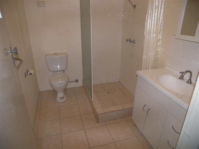 8 Bellevue Road, Bellevue WA 6056