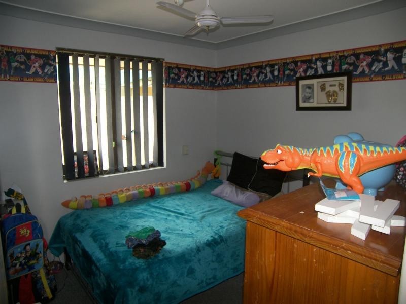 2 Tanby Place, Cooloongup WA 6168