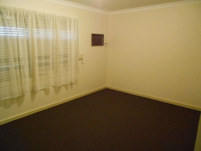 20 Clianthus Way, Koongamia WA 6056