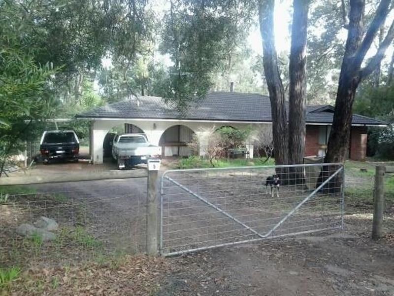 5 Hawdon Street, Stoneville WA 6081