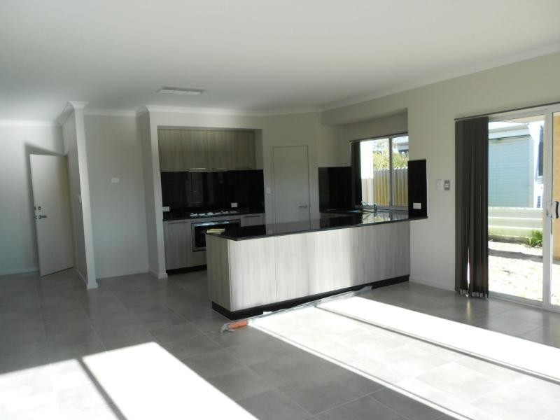 112A Queens Road, South Guildford WA 6055