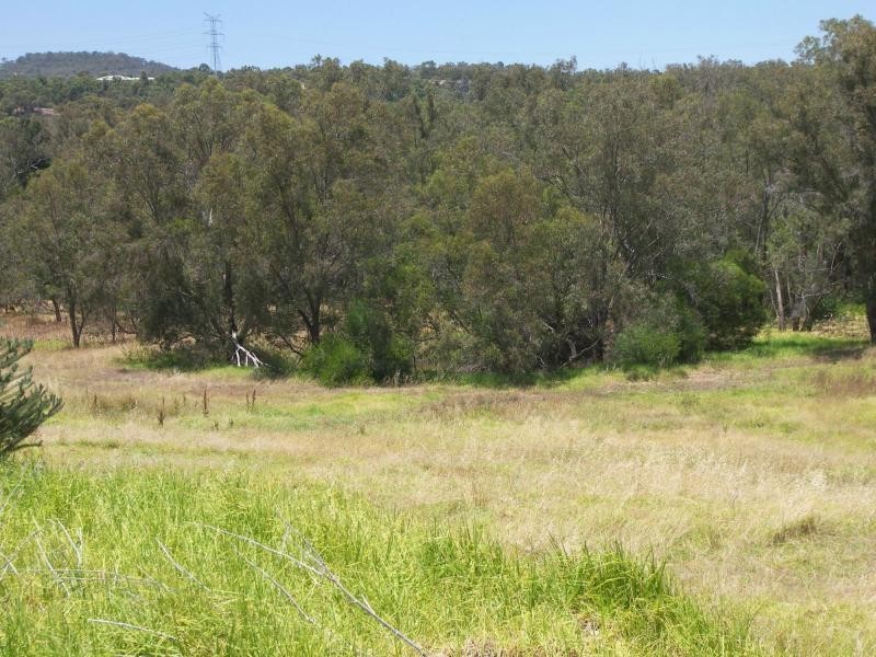 240 Clayton Road, Helena Valley WA 6056