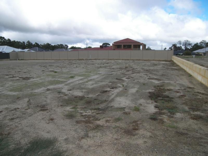 L200 Marlboro Road, Swan View WA 6056