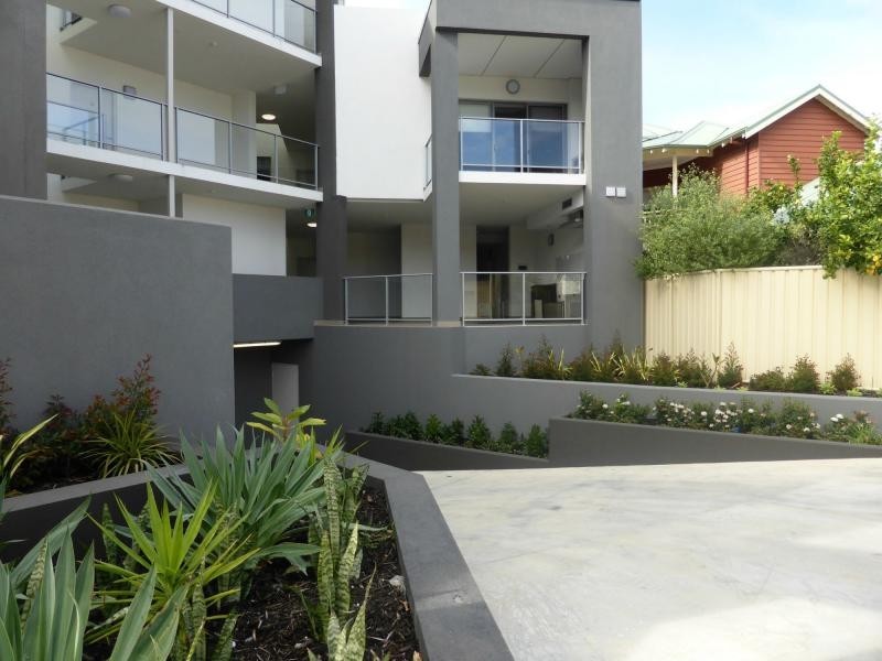 Unit 13/4 Wallsend Road, Woodbridge WA 6056