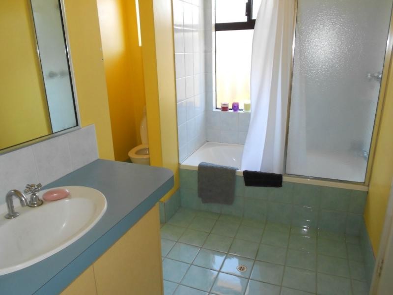 7 Yorgan Entrance, South Guildford WA 6055