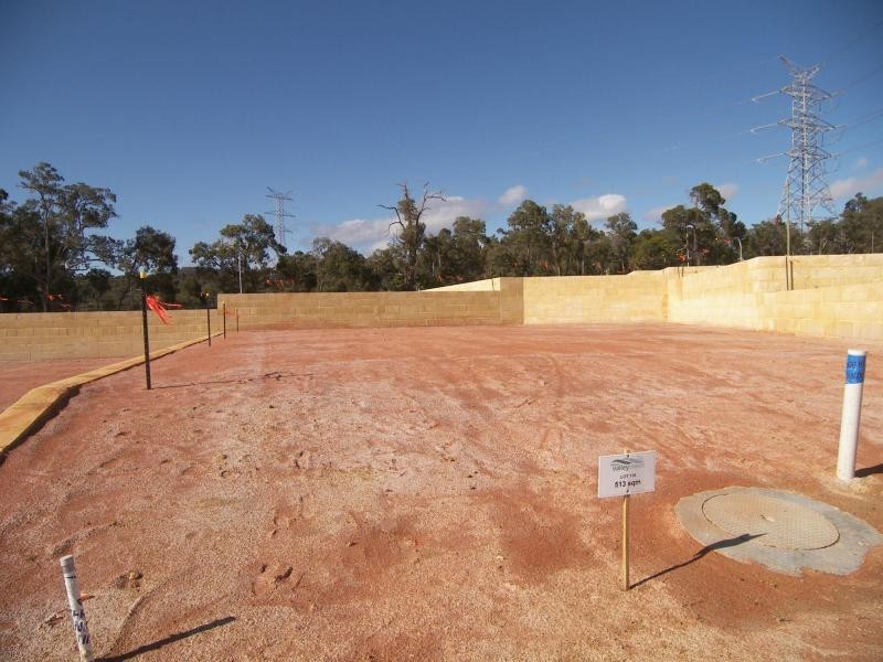 116 Triandra Drive, Helena Valley WA 6056