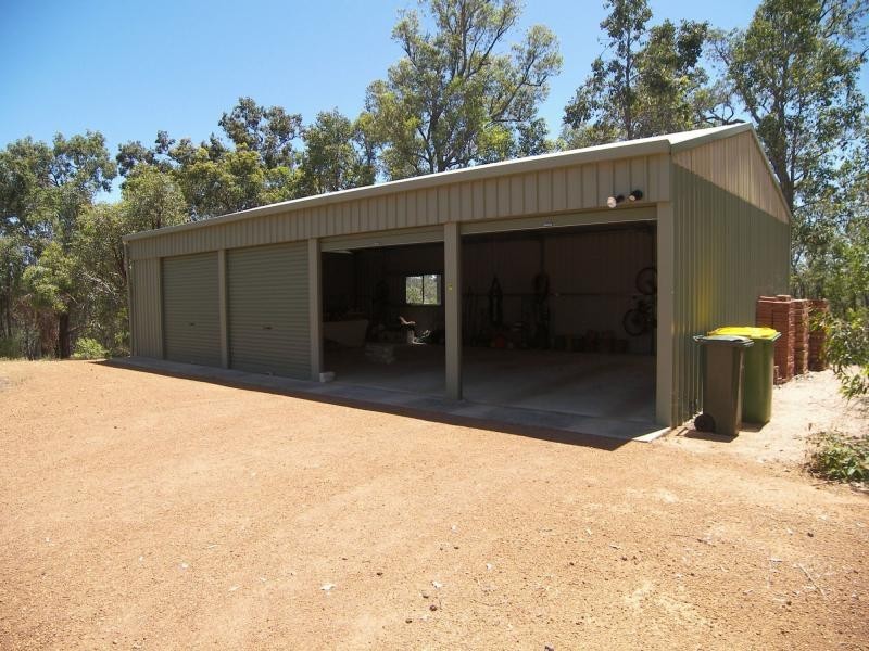 100 Bushlands Road, Hovea WA 6071