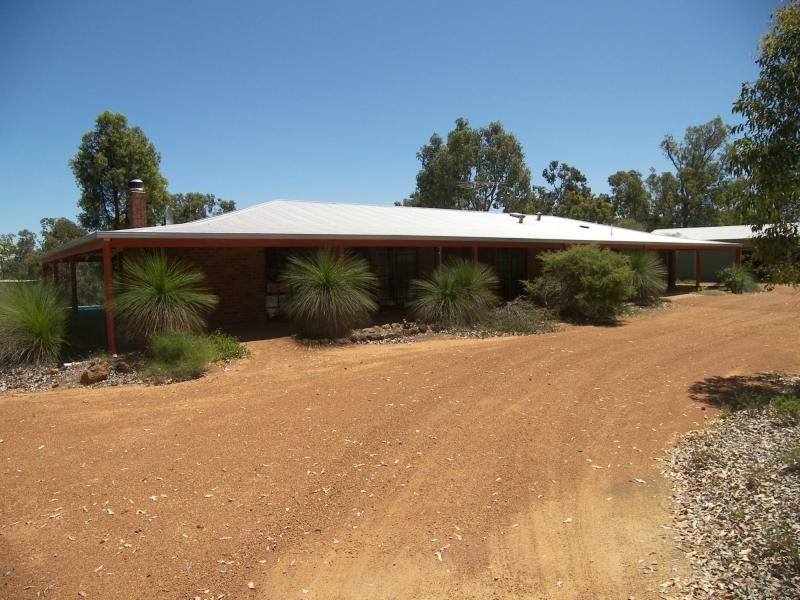100 Bushlands Road, Hovea WA 6071