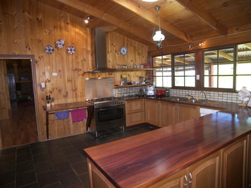 100 Bushlands Road, Hovea WA 6071
