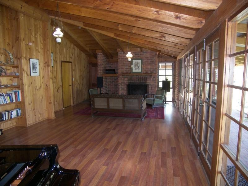 1100 Bushlands Road, Hovea WA 6071