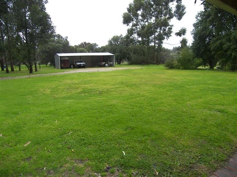 9 Nella Place, Wellard WA 6170