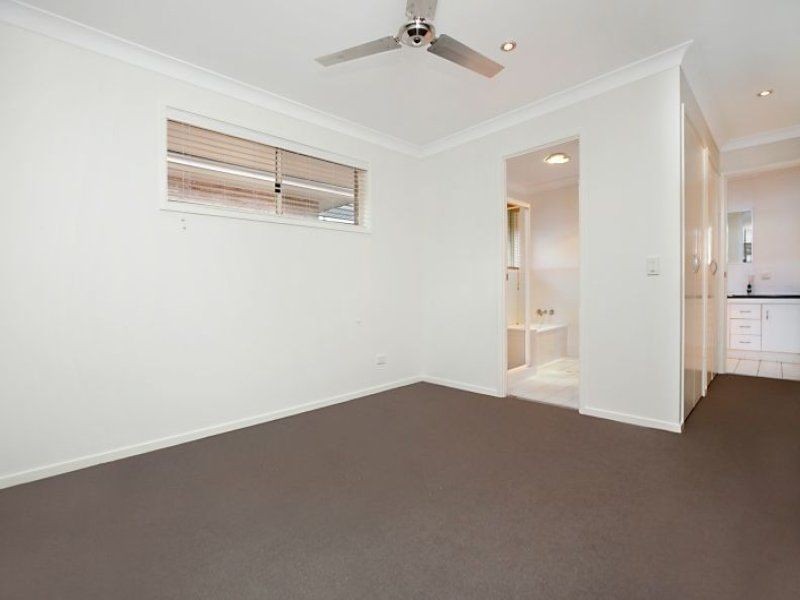 4/6 Merlot Court, Tweed Heads South NSW 2486