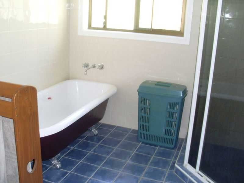 303 San Fernando Drive, Worongary QLD 4213