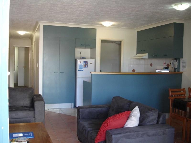 7- 9 Robert Street East, Labrador QLD 4215