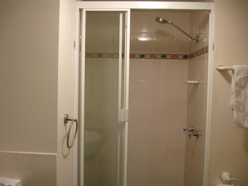 7- 9 Robert Street East, Labrador QLD 4215