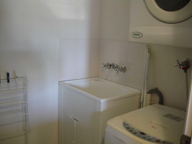 7- 9 Robert Street East, Labrador QLD 4215