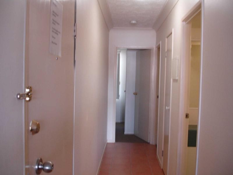 7- 9 Robert Street East, Labrador QLD 4215