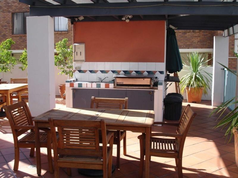 7- 9 Robert Street East, Labrador QLD 4215