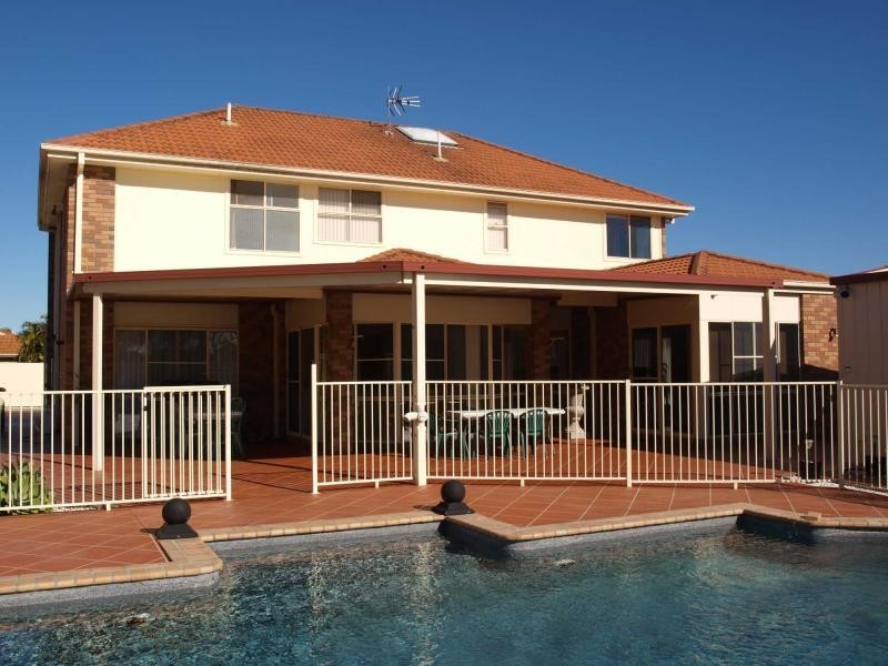 22 Audrey Avenue, Helensvale QLD 4212