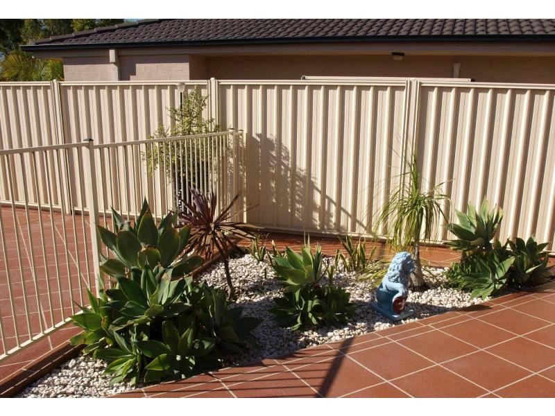 22 Audrey Avenue, Helensvale QLD 4212