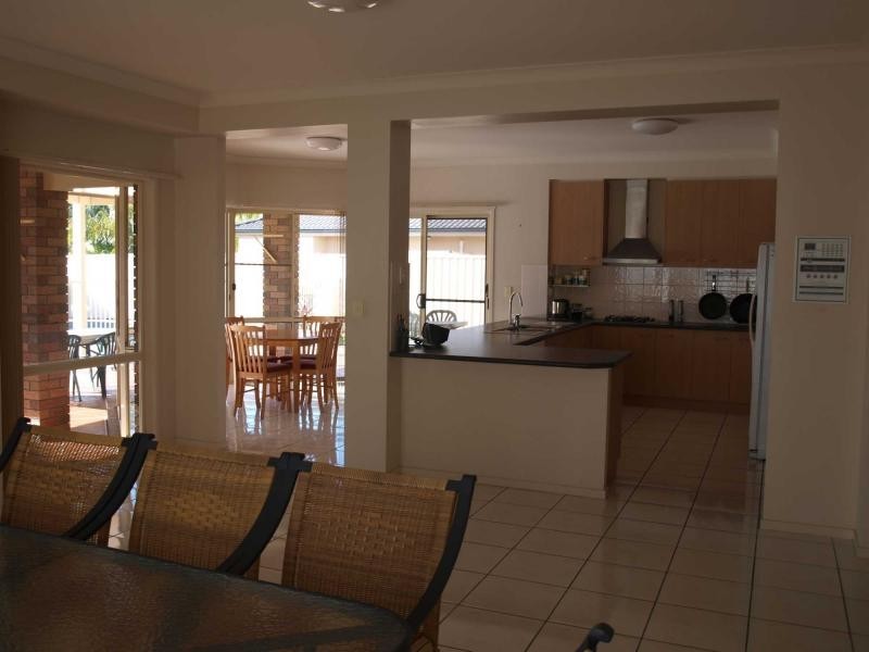 22 Audrey Avenue, Helensvale QLD 4212