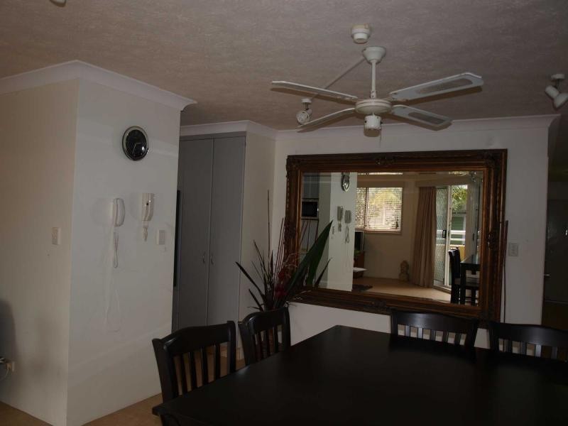 4/14 Jefferson Lane, Palm Beach QLD 4221