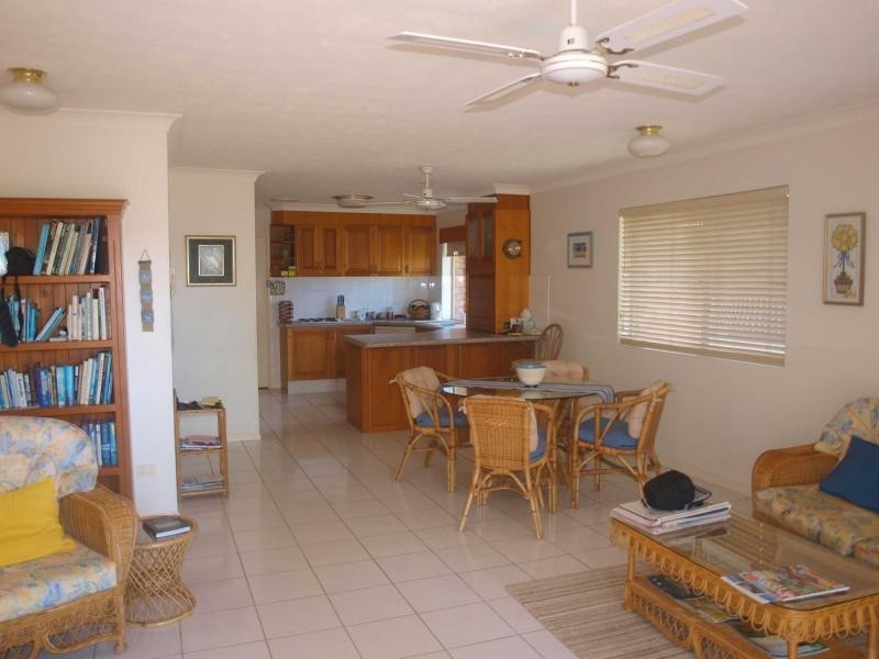 Bilinga QLD 4225