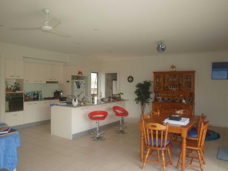 43 Yarra Road, Wakerley QLD 4154