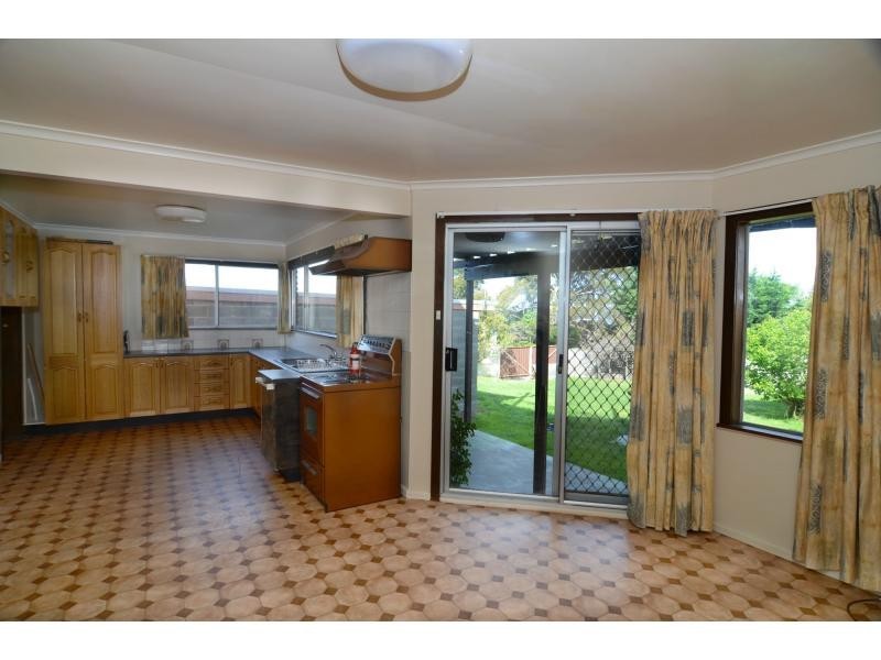 14 Bass Street, Eden NSW 2551