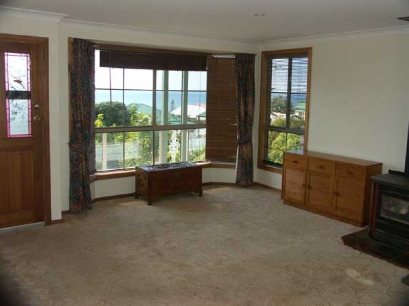 7 Flora Street, Eden NSW 2551
