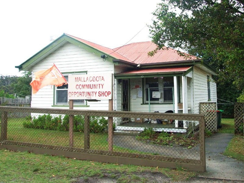 15 Dorron Avenue, Mallacoota VIC 3892