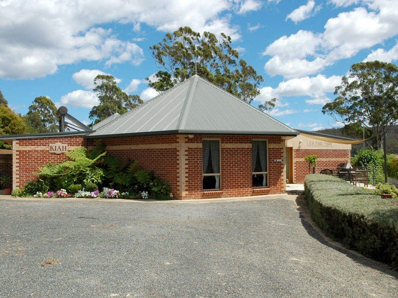 16 Eurack Court, Kiah NSW 2551