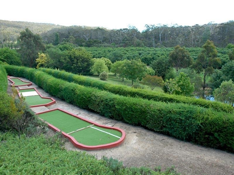 16 Eurack Court, Kiah NSW 2551