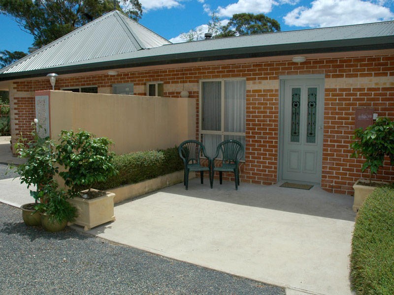 16 Eurack Court, Kiah NSW 2551