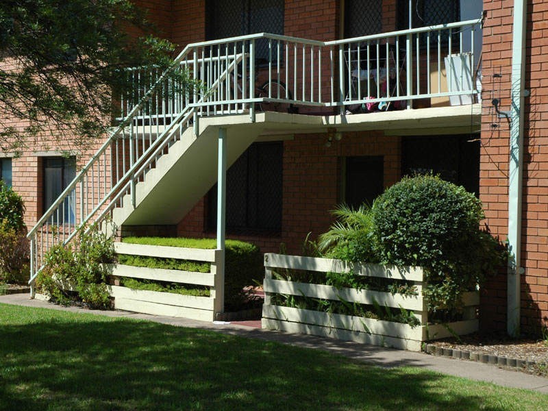 2/6-12 Irene Crescent, Eden NSW 2551