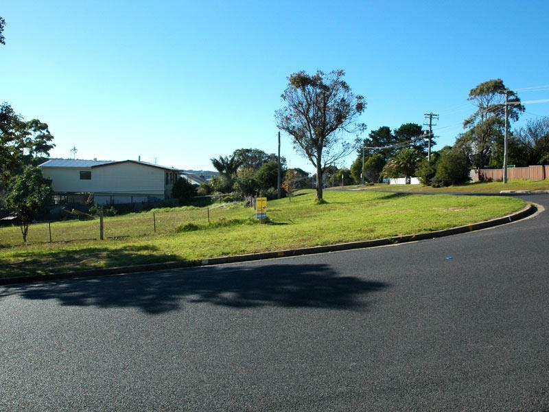 62 Calle Calle Street, Eden NSW 2551