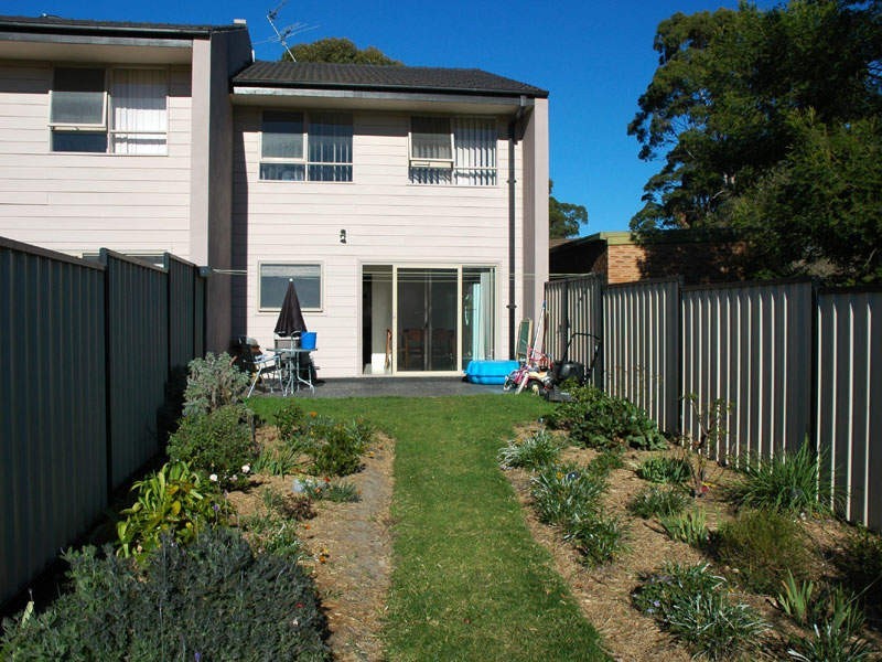 2/9-13 Lakeside Drive, Eden NSW 2551