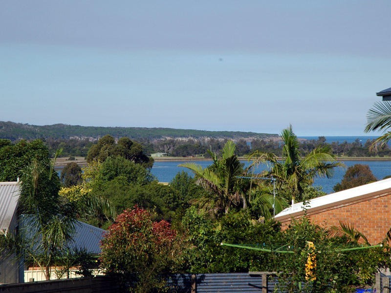 12 Hollydale Place, Eden NSW 2551