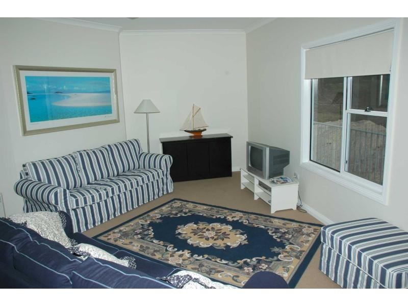 33 Trumpeter Avenue, Eden NSW 2551