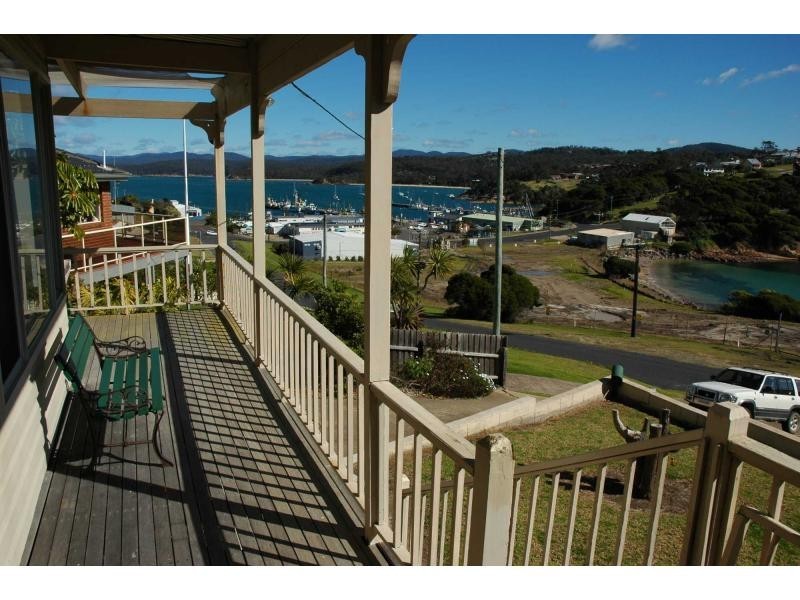 2 Weecoon Street, Eden NSW 2551
