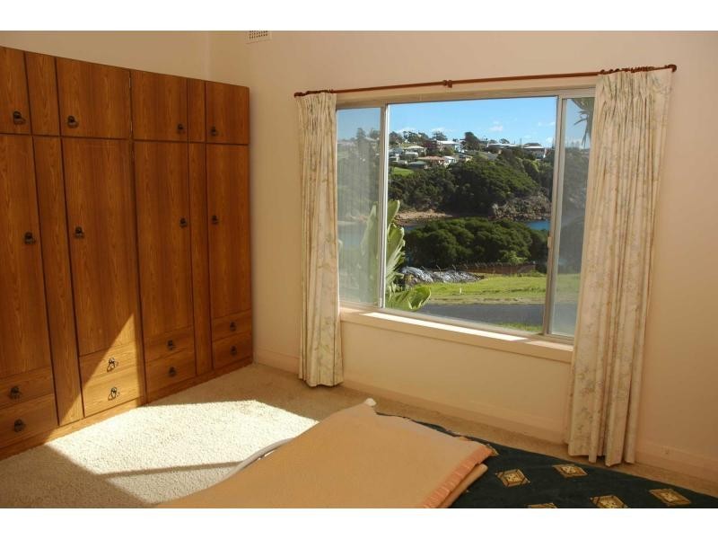 2 Weecoon Street, Eden NSW 2551