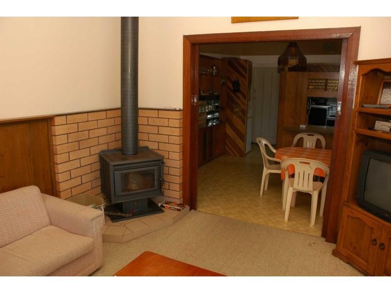 2 Weecoon Street, Eden NSW 2551