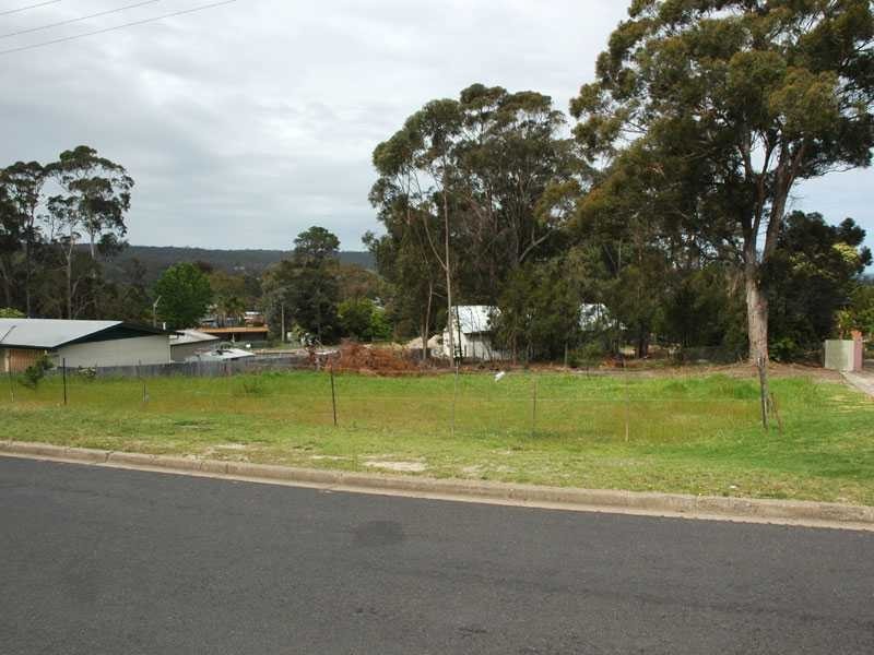 12 West Street, Eden NSW 2551