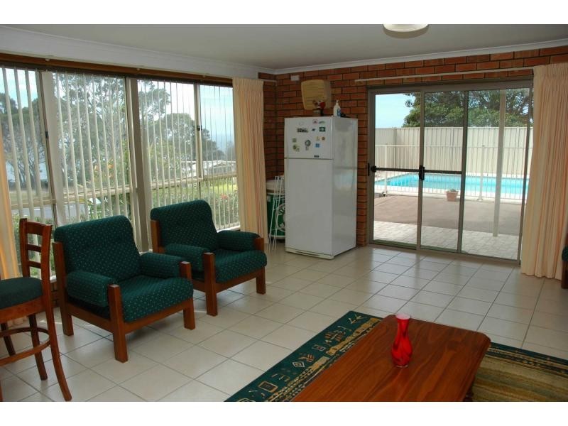 2 Bass Street, Eden NSW 2551