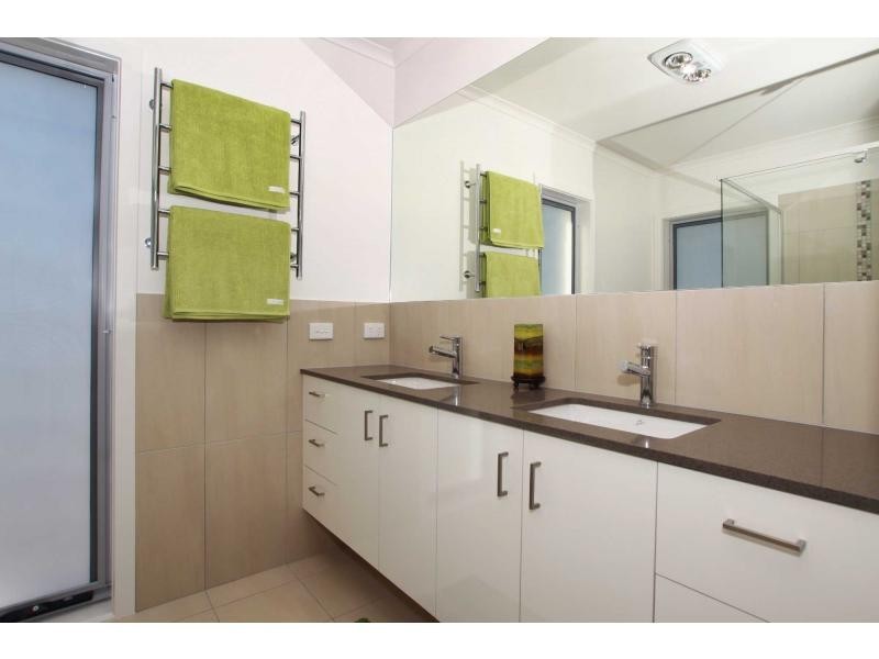 2 Kingfisher Circuit, Eden NSW 2551