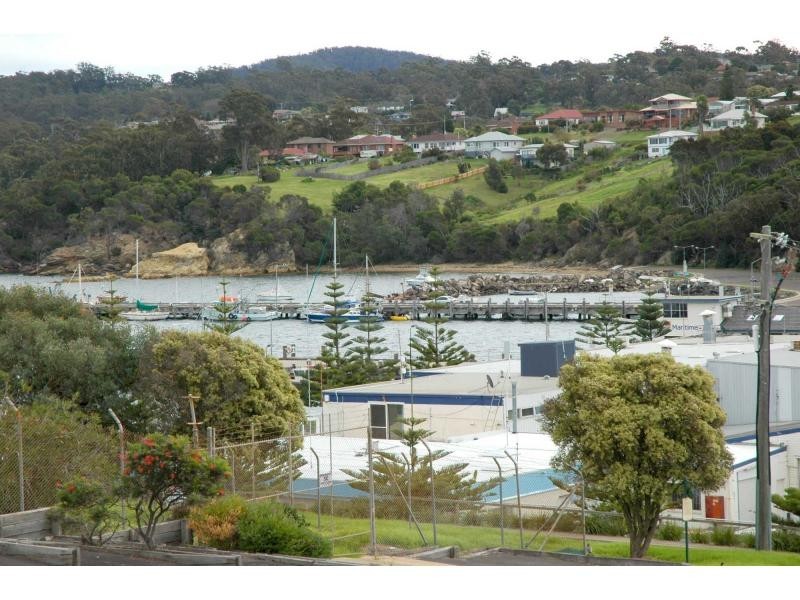 212 Imlay Street, Eden NSW 2551